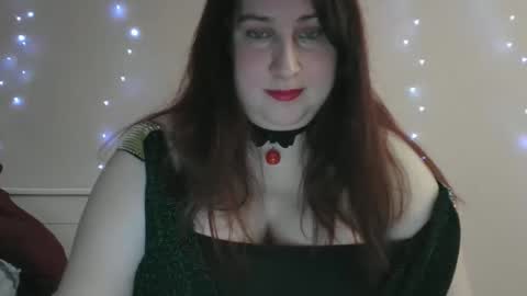 hushandhold online show from May 9, 5:40 pm