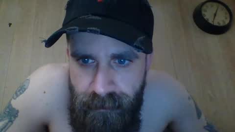 huskygengar22 online show from July 5, 3:45 am