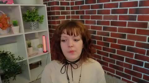 Mona online show from June 20, 5:16 pm
