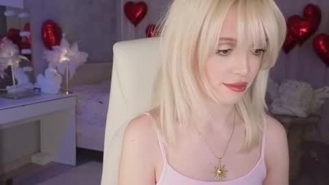 Snapshot of i__am_joss chatting on February 17, 11:11 pm Joselle online show from February 17, 11:11 pm