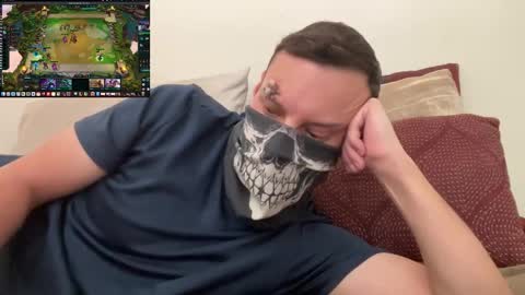 Snapshot of i_o_ro chatting on November 1, 4:14 am i o ro online show from November 1, 4:14 am