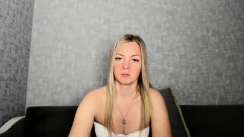 Venus online show from April 27, 5:11 pm