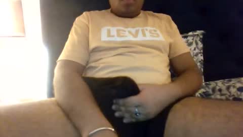 Snapshot of iamboss_man chatting on April 11, 3:49 pm aarv617 SSKKPP id Telegm id RohanaroraMR online show from April 11, 3:49 pm