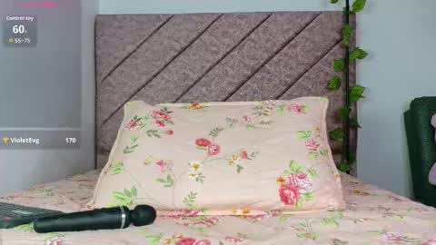 I AM KARLA 3 online show from March 2, 7:15 am