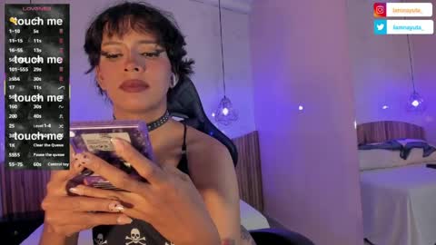 Nayuta online show from April 3, 7:39 am