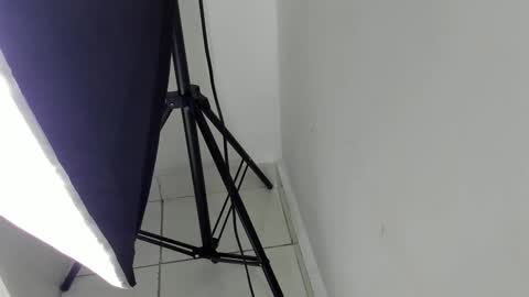 IAN CASTILLO online show from February 17, 11:02 am