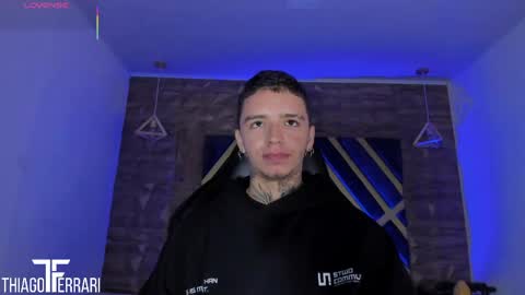 IAN CASTILLO online show from April 10, 11:15 am