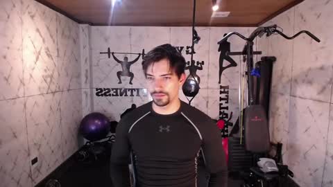 Ian Davis online show from October 18, 11:44 am