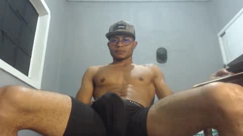 ian_tuner online show from December 6, 7:10 am