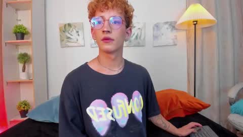 ian  online show from February 11, 4:39 am