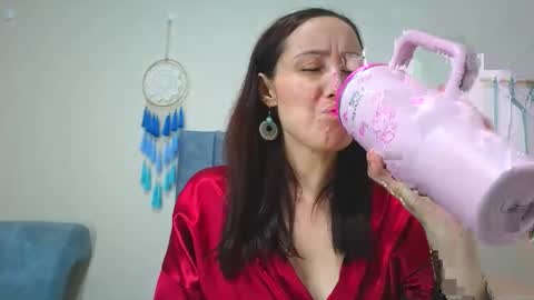 Iberian Moon online show from November 7, 1:33 pm