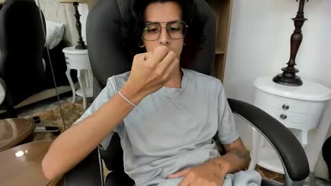 ibratxandy online show from January 31, 7:11 pm