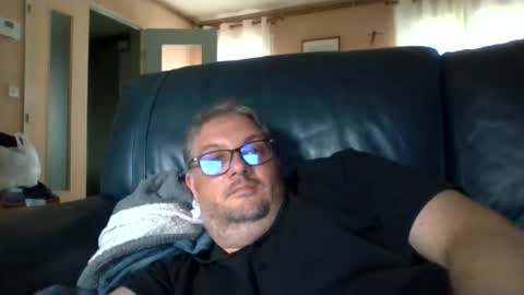 anonymouszz online show from June 18, 2:54 pm