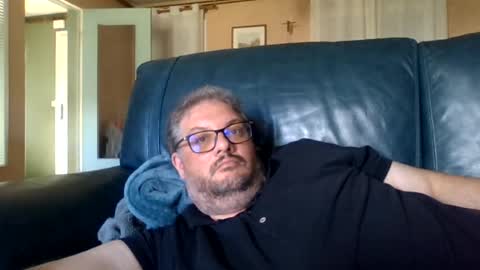 anonymouszz online show from July 1, 3:34 pm