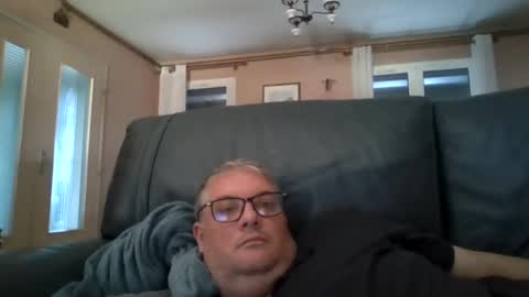 anonymouszz online show from July 14, 11:38 am