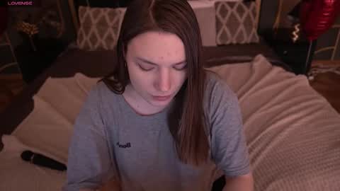 Danielle online show from February 9, 4:11 pm