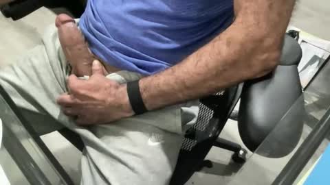 icewoodg online show from October 23, 9:02 pm