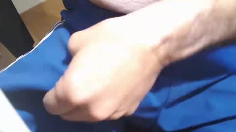 icky_thumps online show from February 8, 6:12 am