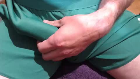 icky_thumps online show from October 5, 4:00 am