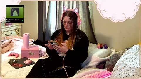 Snapshot of ickybratt chatting on December 19, 6:48 pm ickybratt online show from December 19, 6:48 pm