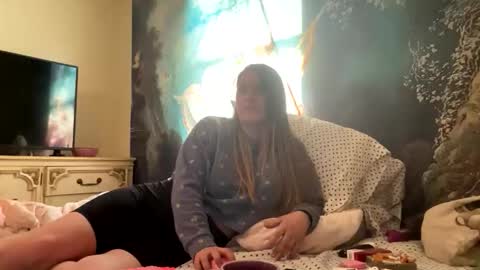 Snapshot of ickybratt chatting on January 14, 5:07 pm ickybratt online show from January 14, 5:07 pm