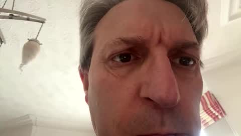 icums4u online show from February 25, 12:37 pm