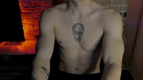 yo online show from April 6, 8:10 pm