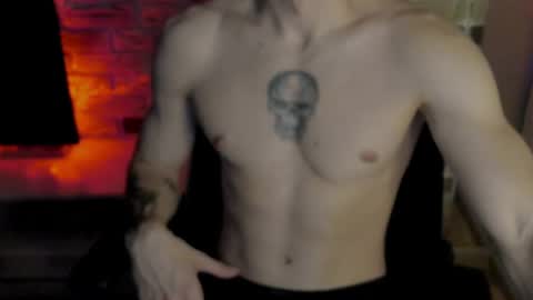 yo online show from April 10, 7:18 pm