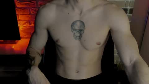 yo online show from April 11, 8:02 pm