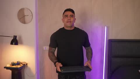 Igor scott online show from April 21, 1:53 am