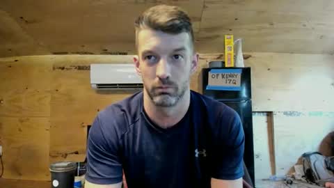 Snapshot of ihatethisplacelol chatting on March 4, 10:05 pm ihatethisplacelol online show from March 4, 10:05 pm