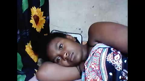 Snapshot of iiiirasoa chatting on June 7, 10:08 am iiiirasoa online show from June 7, 10:08 am