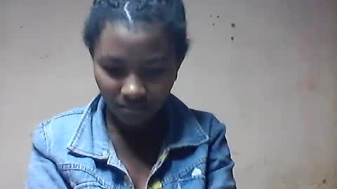Snapshot of iiiirasoa chatting on July 11, 11:57 am iiiirasoa online show from July 11, 11:57 am