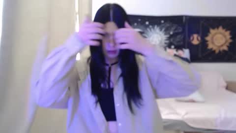 Vella online show from March 13, 10:55 am