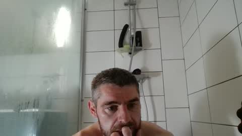 ikercheal online show from April 7, 6:41 pm