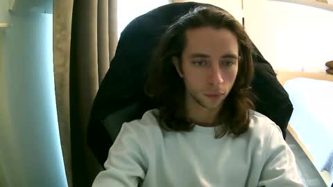 perry online show from December 12, 10:13 am