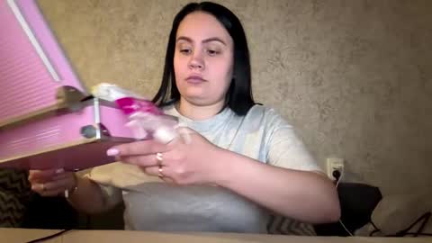 Val online show from March 14, 4:45 pm