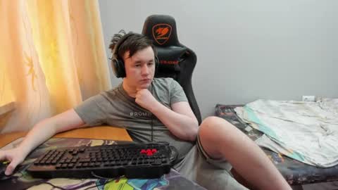 Snapshot of iliaskrislove chatting on June 30, 1:39 am iliaskris online show from June 30, 1:39 am