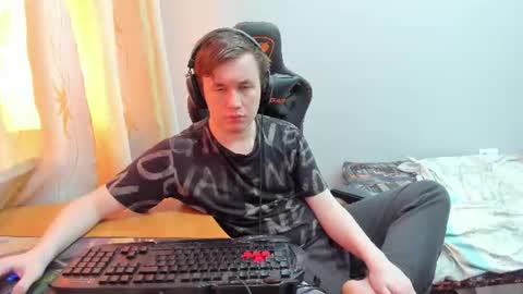 Snapshot of iliaskrislove chatting on July 6, 12:07 am iliaskris online show from July 6, 12:07 am
