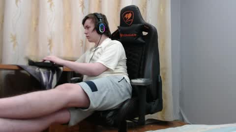 lord online show from April 18, 3:16 pm