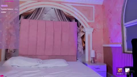 LILY online show from April 17, 11:35 am