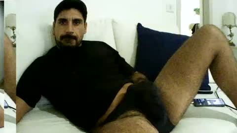 ilmangj90 online show from August 8, 7:49 pm