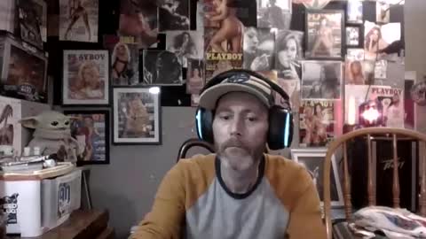 ilovewomensmokers0935 online show from April 19, 6:24 am