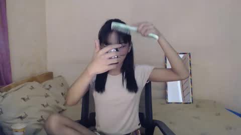 Snapshot of iloveyou28xx chatting on February 21, 10:00 pm CALL ME JEN YOUR SWEET GIRL 3 online show from February 21, 10:00 pm