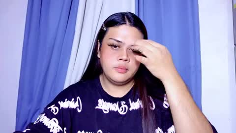iluvdonna online show from August 7, 6:04 am