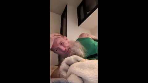 iluvnaughtypartygirls online show from April 10, 8:41 am