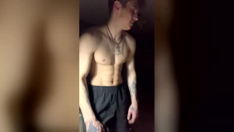 Snapshot of ilyahrr chatting on March 1, 9:06 pm ilyahrr online show from March 1, 9:06 pm