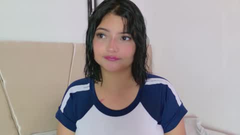 aurora online show from October 7, 8:39 pm