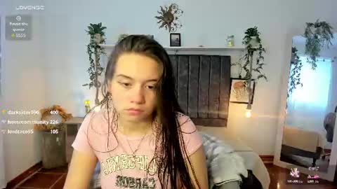 Snapshot of im_tulipan chatting on June 15, 8:00 pm im_tulipan online show from June 15, 8:00 pm