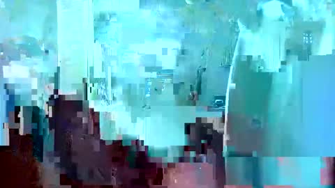 Snapshot of imoff_0119 chatting on March 12, 9:26 am imoff_0119 online show from March 12, 9:26 am